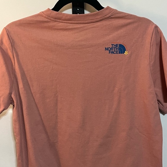 The North Face T-shirt Sz Med - Picture 6 of 8